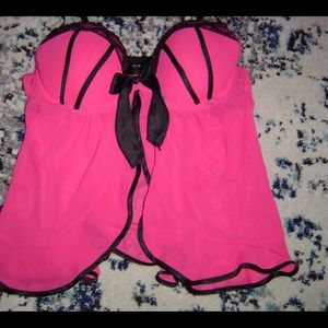 Sexy and sweet lingerie top with lace/satin/bow.